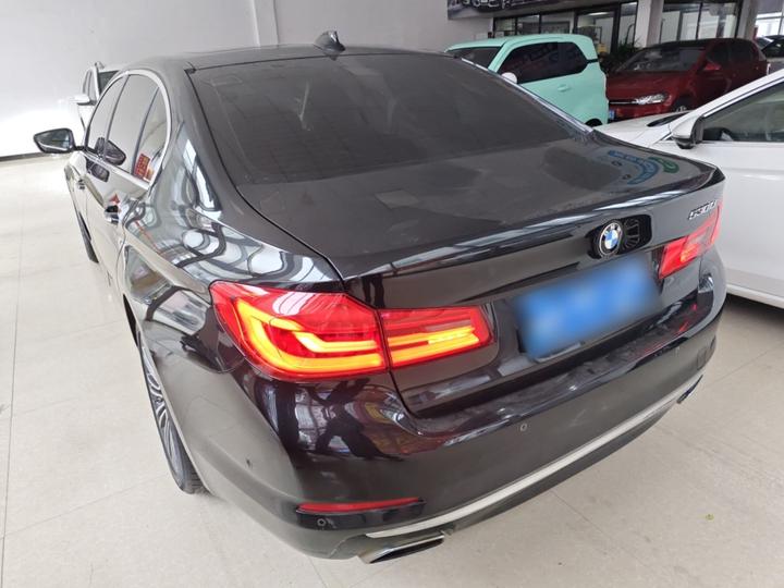 5 Series 2018 530Li Exclusive Luxury photo 4