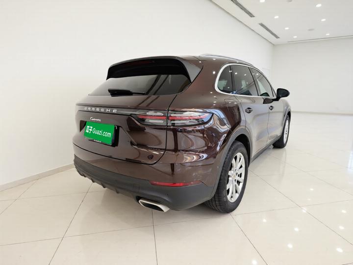 2018 Cayenne 3.0T photo 6