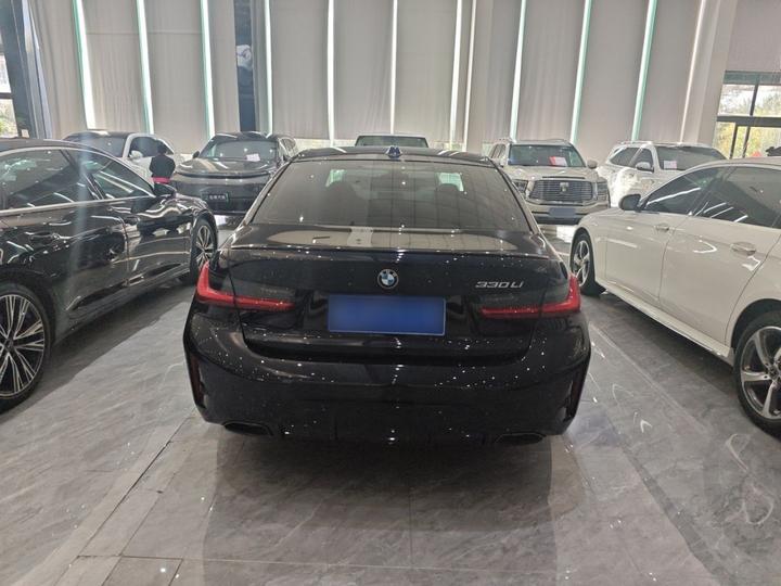 3 Series 2025 330Li 50 photo 6