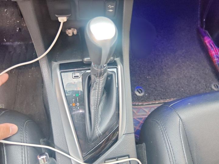 Levin 2017 Facelift 185T CVT Elite China VI photo 6