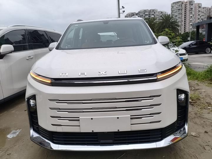 MAXUS G50 PHEV 2025 Pilot photo 2