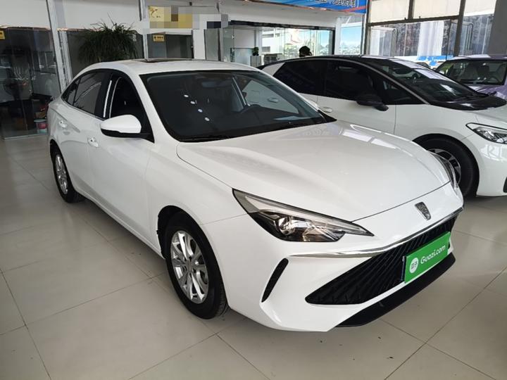 i5 2023 1.5L CVT Luxury photo 3