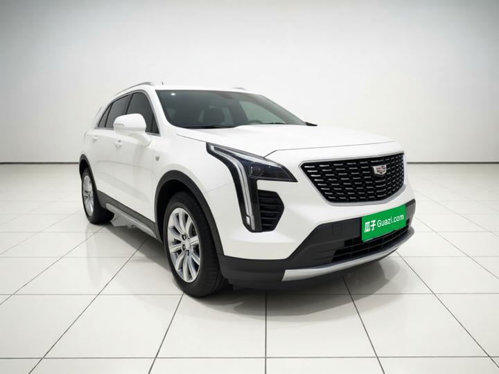 XT4 2021 28T RWD Luxury photo 3