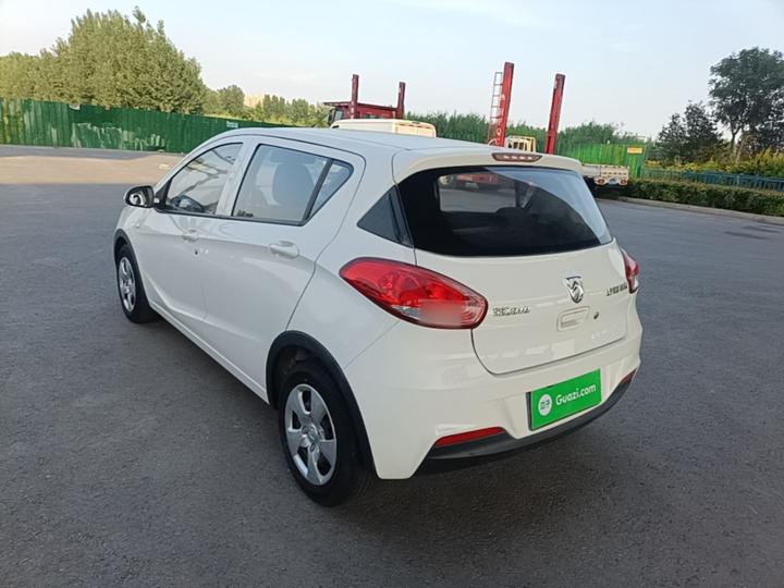 310 2016 1.2L MT Comfort photo 4
