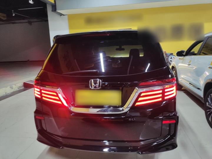 Elysion 2016 2.4L Luxury photo 3