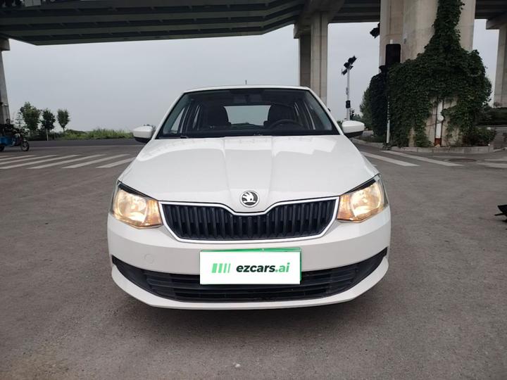 Fabia 2017 1.4L AT photo 2