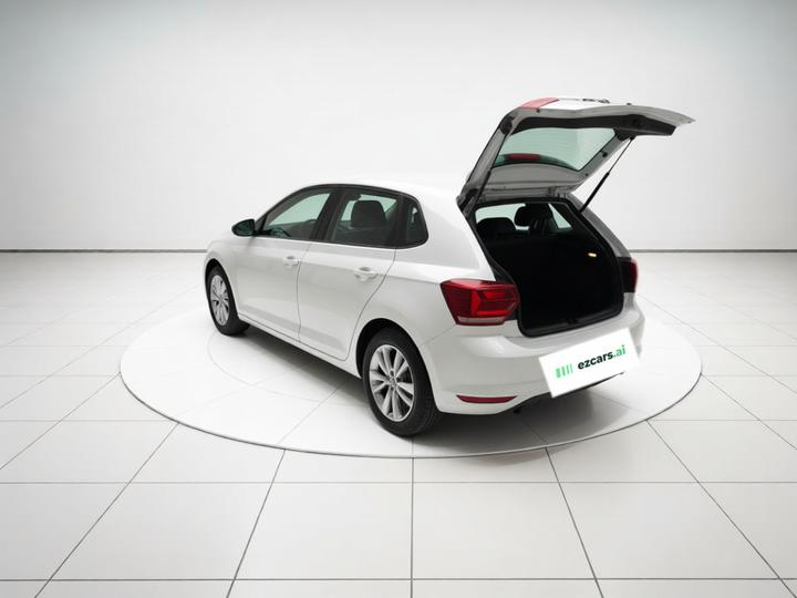 Polo 2023 Facelift Plus 1.5L AT photo 4