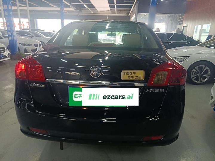 Excelle 2015 1.5L MT Classic photo 3