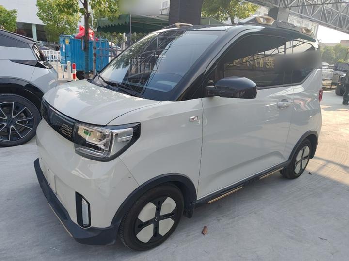 Hongguang MINIEV 2022 GAMEBOY 300km LFP