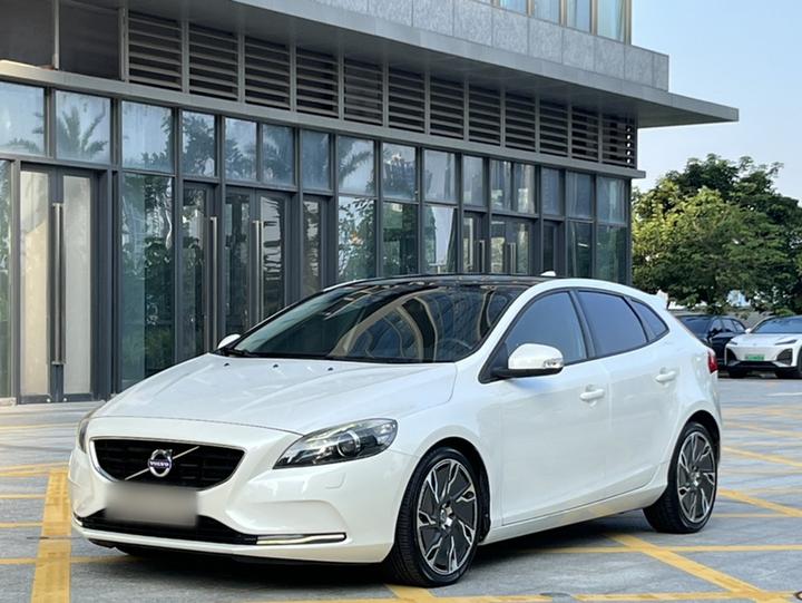 V40 2015 1.6T