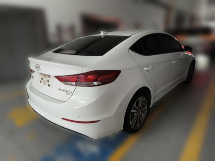 Elantra 2016 1.6L AT Smart Elite photo 6