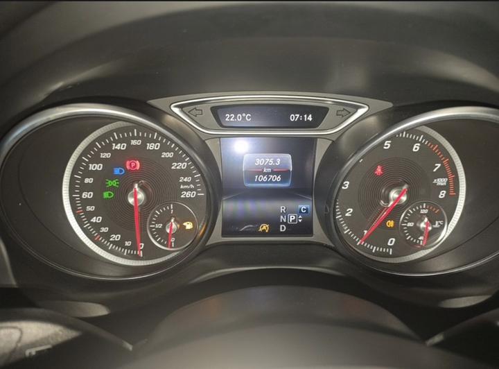 CLA 2016 Facelift CLA 220 4MATIC photo 2