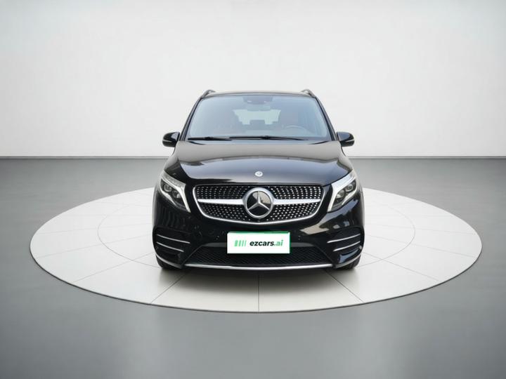 V-Class 2020 V 260 L Long Wheelbase Luxury photo 2