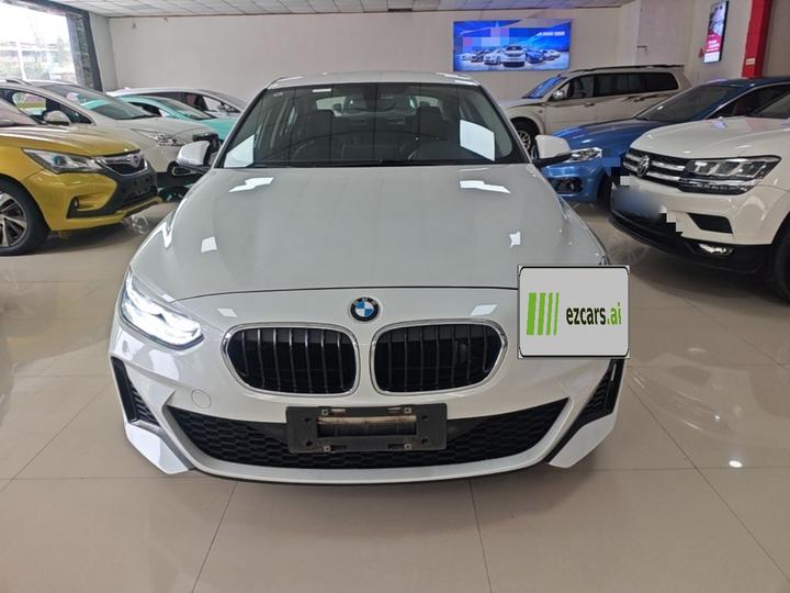1 Series 2023 120i M Sport photo 2
