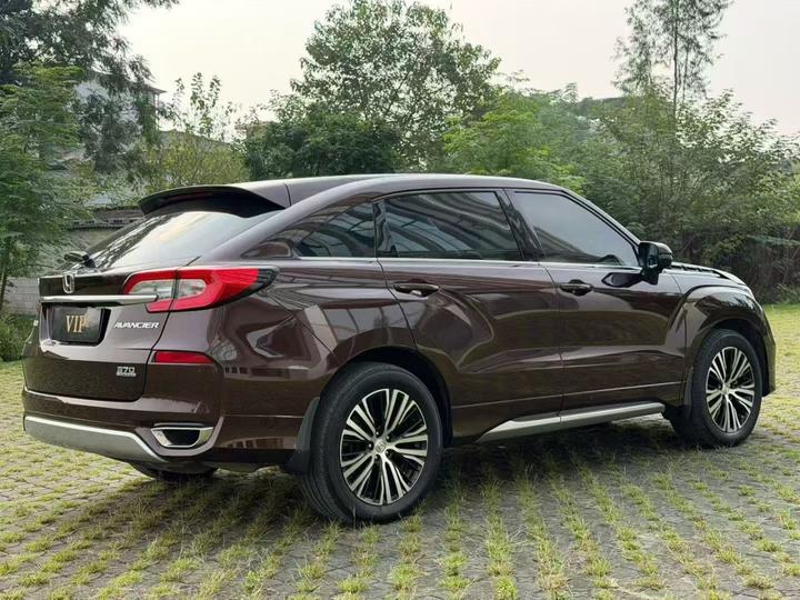 Avancier 2017 370TURBO RWD Luxury photo 4