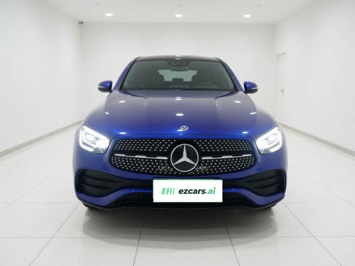 GLC Coupe 2020 GLC 300 4MATIC Coupe SUV photo 2