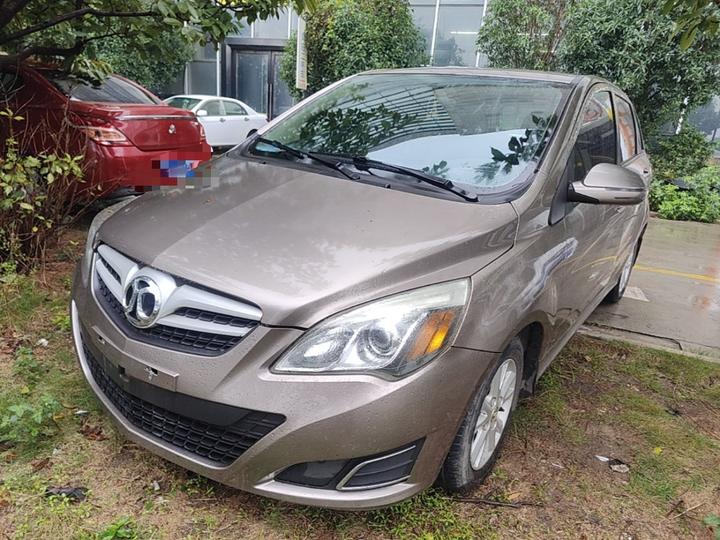 BAIC E Series 2013 Hatchback 1.5L MT