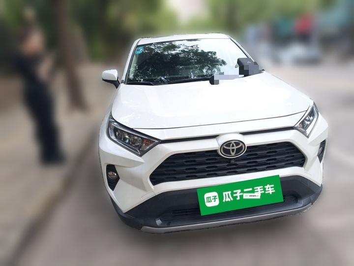 RAV4 2020 2.0L CVT RWD PLUS photo 3