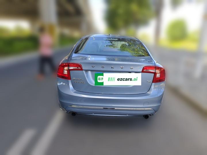 S60 2018 S60L T4 Progressive photo 5