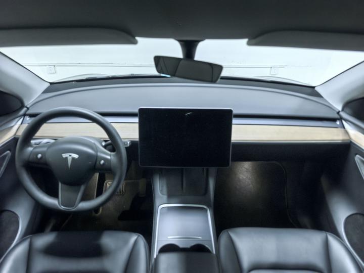 Model Y 2022 RWD photo 5