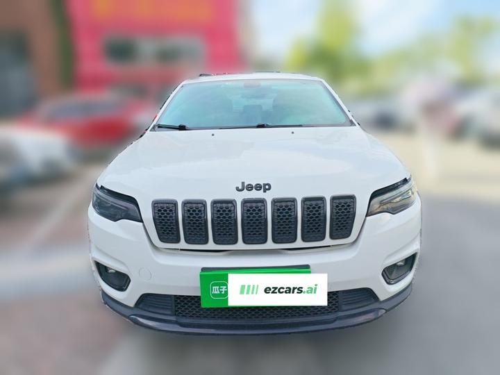 Cherokee 2020 2.0T AWD photo 2