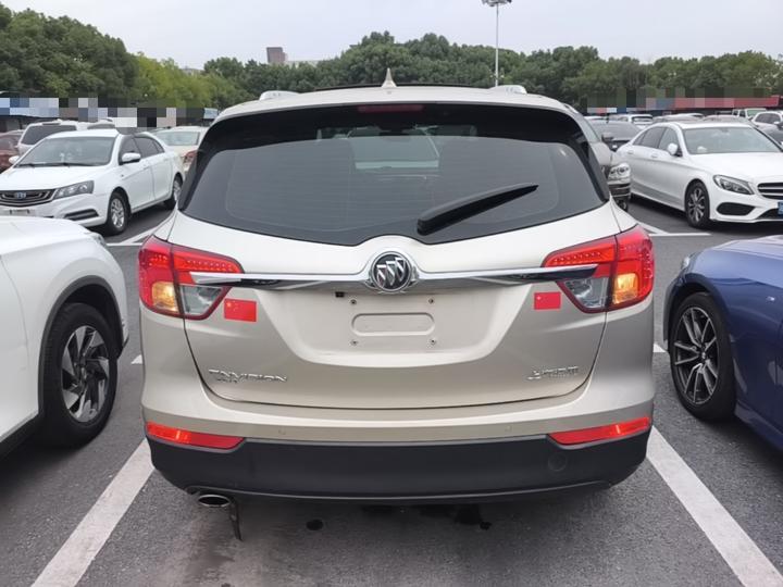 Envision 2017 20T RWD Leading photo 3