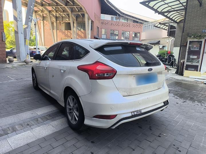 Focus 2015 Hatchback EcoBoost 180 AT Elite photo 4