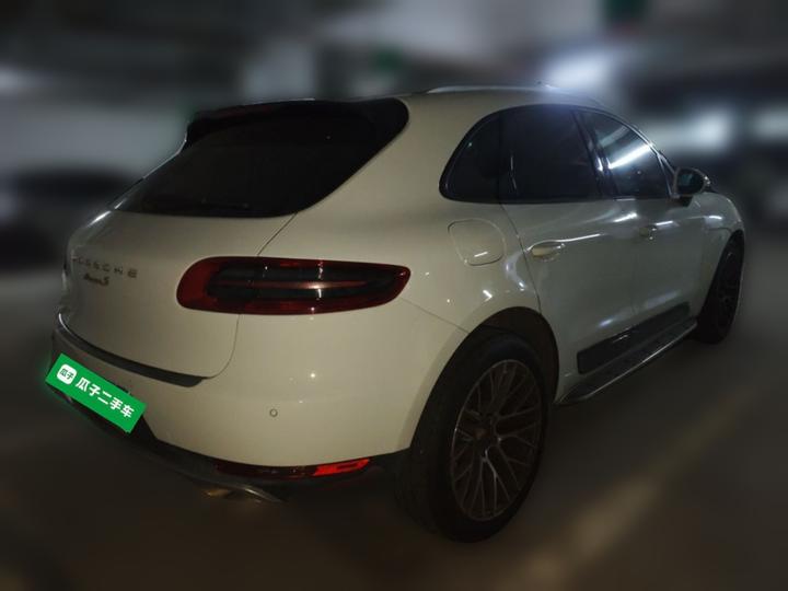 2014 Macan 2.0T photo 6