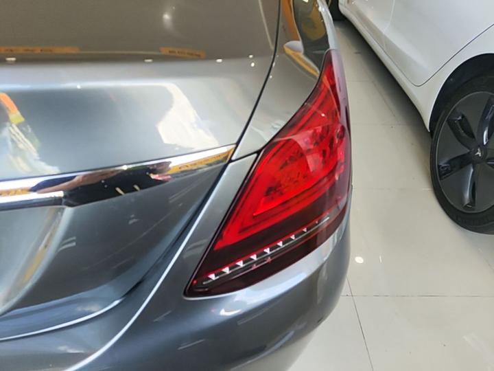 C-Class 2019 Facelift C 260 L Sport photo 7