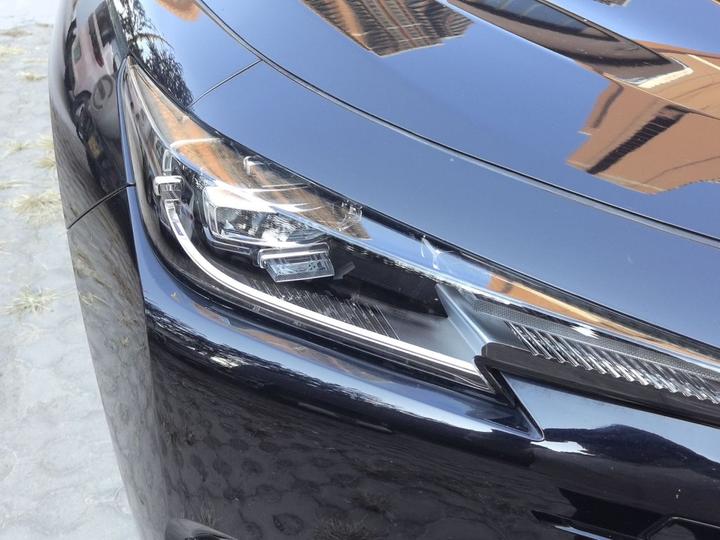 UNI-K 2021 2.0T Premium photo 7