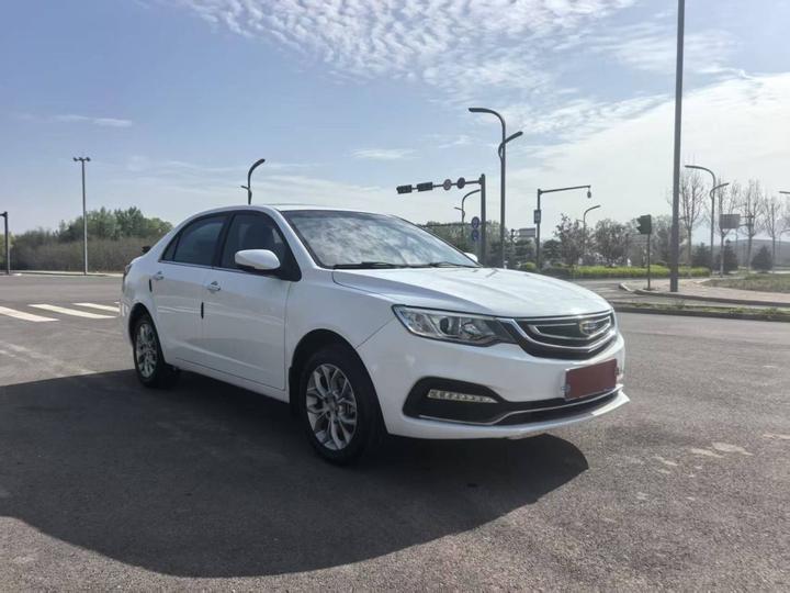 Vision 2018 1.5L AT Premium photo 3