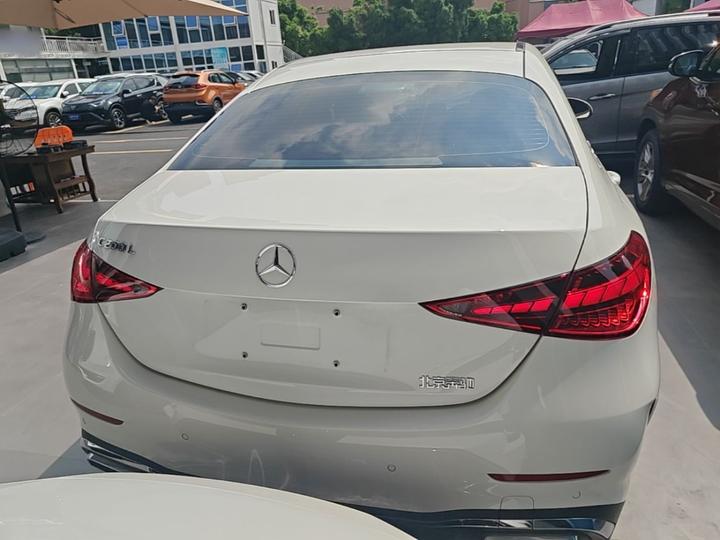 C-Class 2023 Facelift C 200 L Sport photo 3