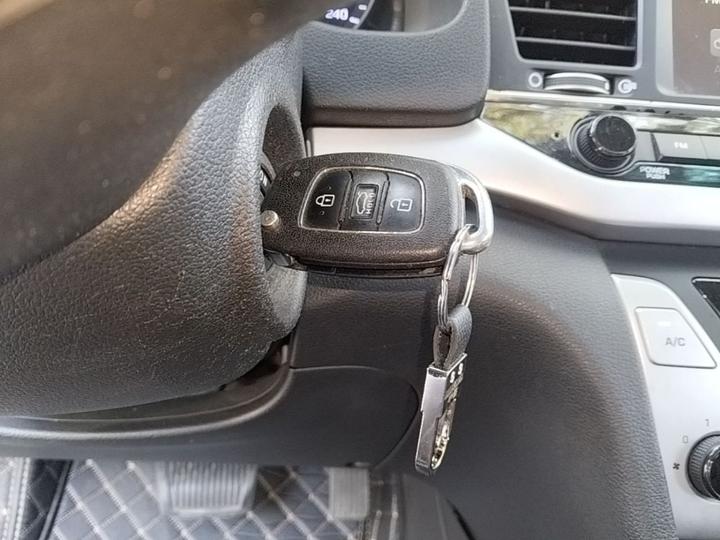 Elantra 2016 1.6L AT Smart Elite photo 8