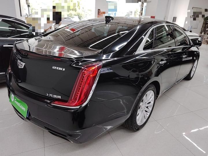 XTS 2018 28T Tech photo 6