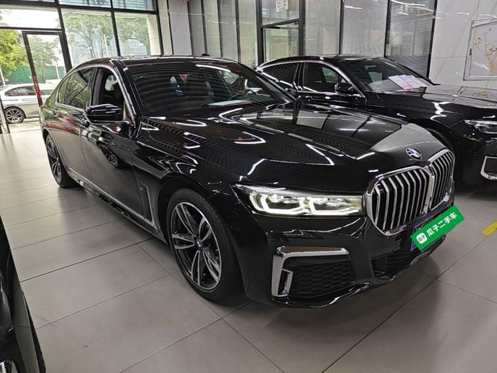 7 Series 2021 730Li M Sport Package photo 3