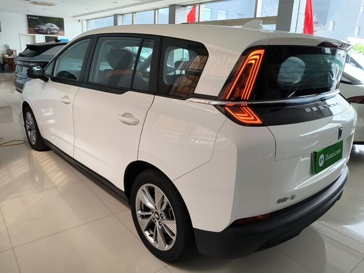 Bestune NAT 2023 PRO Extended 425km photo 4