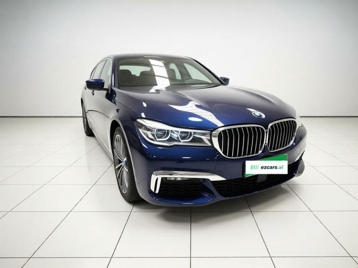 7 Series 2018 730Li Leading M Sport Package photo 3