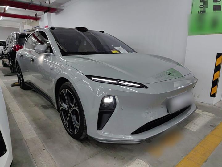 ET5 2022 75kWh photo 3