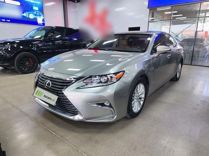 ES 2015 200 Elite