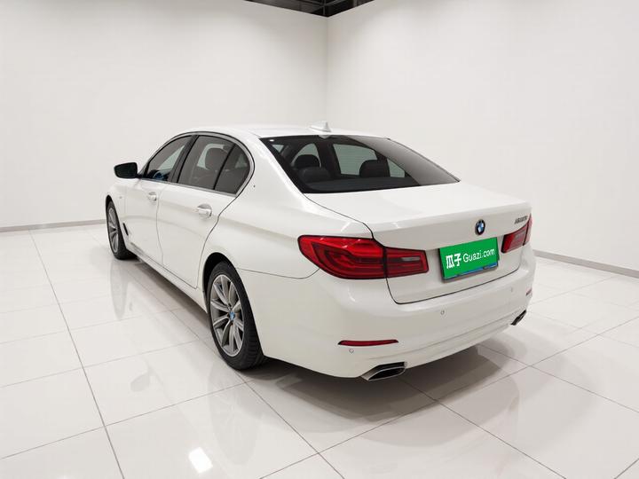 5 Series 2018 528Li Special photo 4