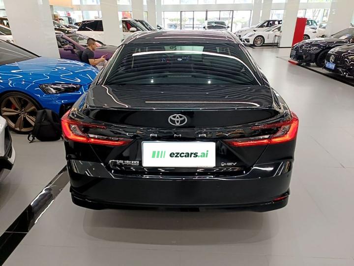Camry 2024 Hybrid 2.0HGVP Luxury photo 5