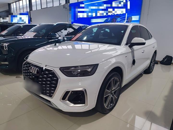 Q5L Sportback 2022 40 TFSI Luxury