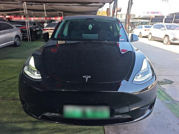 Model Y 2022 RWD photo 2