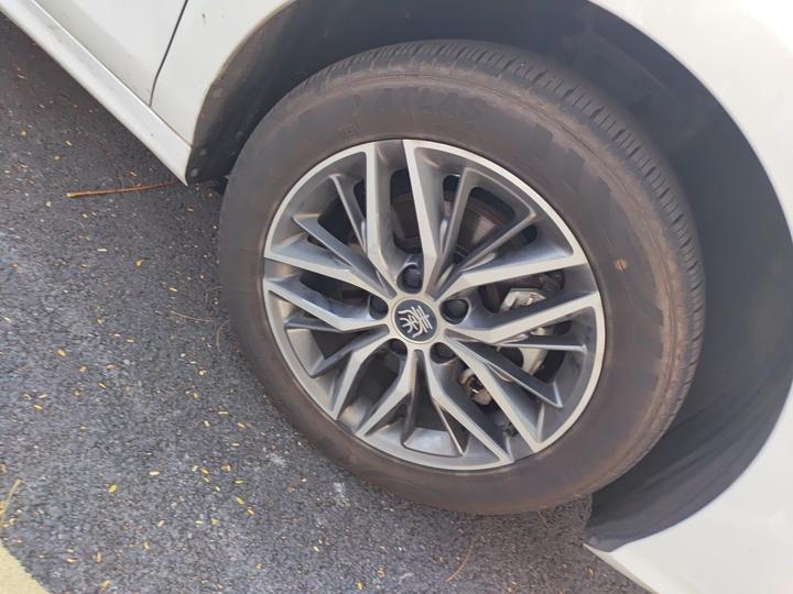 Qin PLUS 2021 DM-i 120KM Premium photo 8
