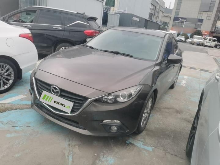 3 Axela 2014 Sedan 1.5L AT Luxury