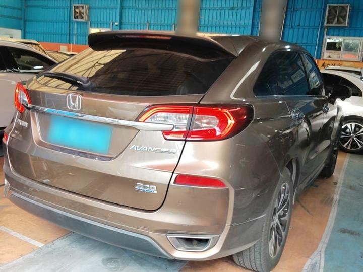 Avancier 2017 240TURBO RWD Exclusive photo 6