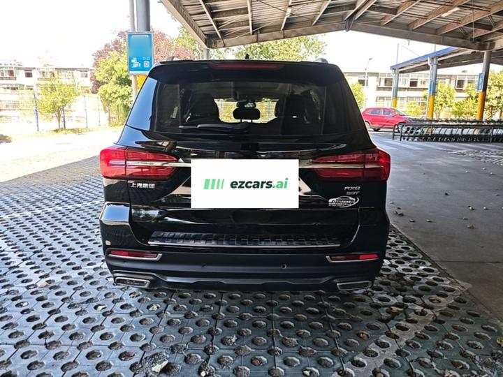 RX8 2019 30T Connected RWD Flagship photo 5