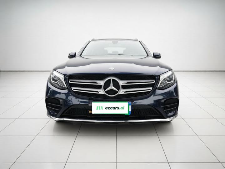 GLC 2019 GLC 260 L 4MATIC Dynamic photo 2