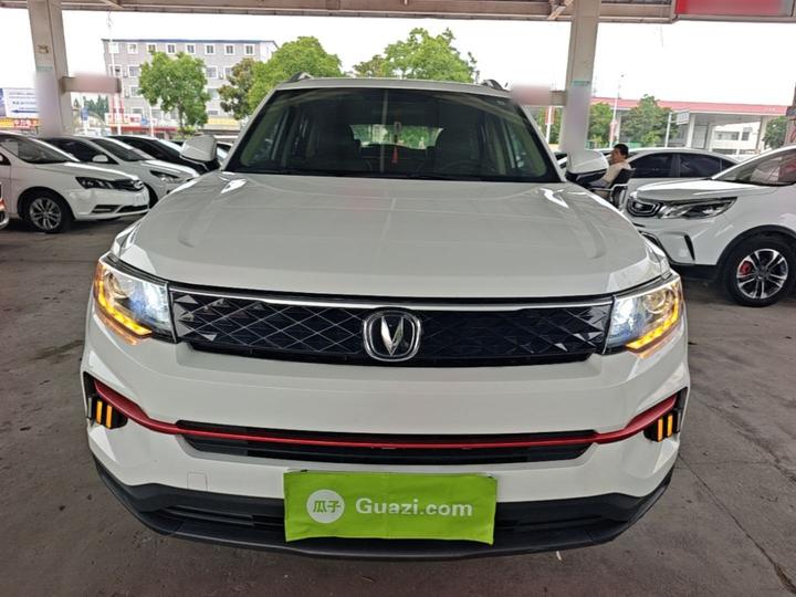 CS35PLUS 2021 1.6L MT Elite photo 2