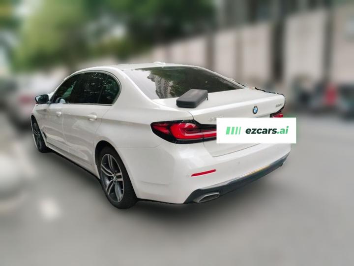 5 Series 2022 530Li Leading Luxury photo 4